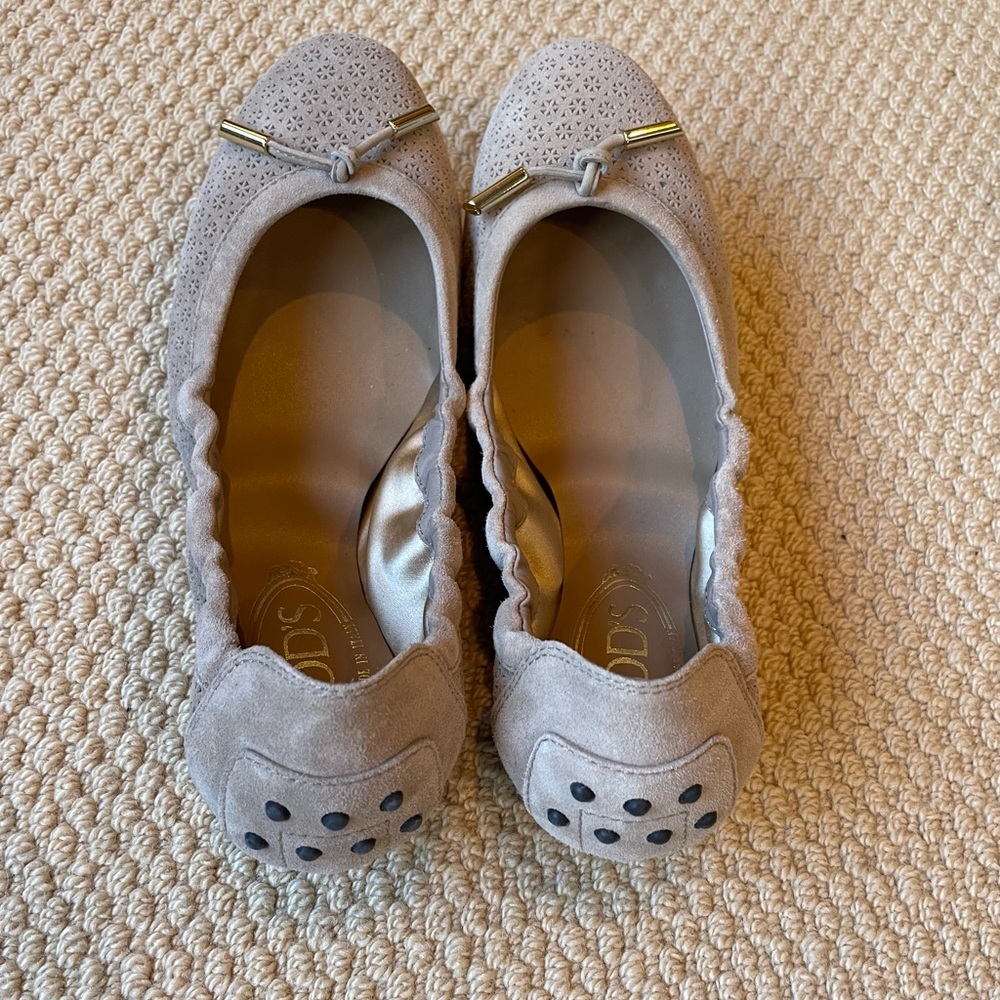 Tod’s Ballet Slippers, NWOT, made in Italy.